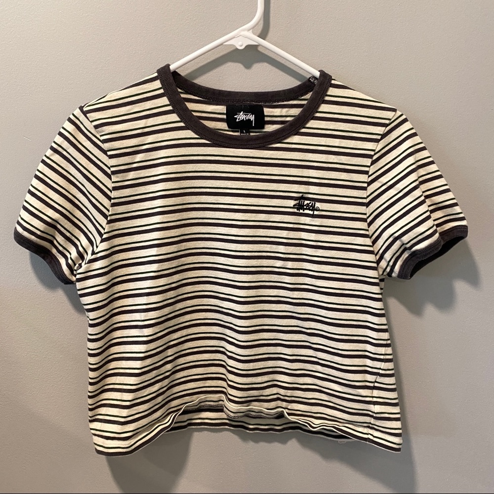 STUSSY WOMENS LARGE CROPPED TEE